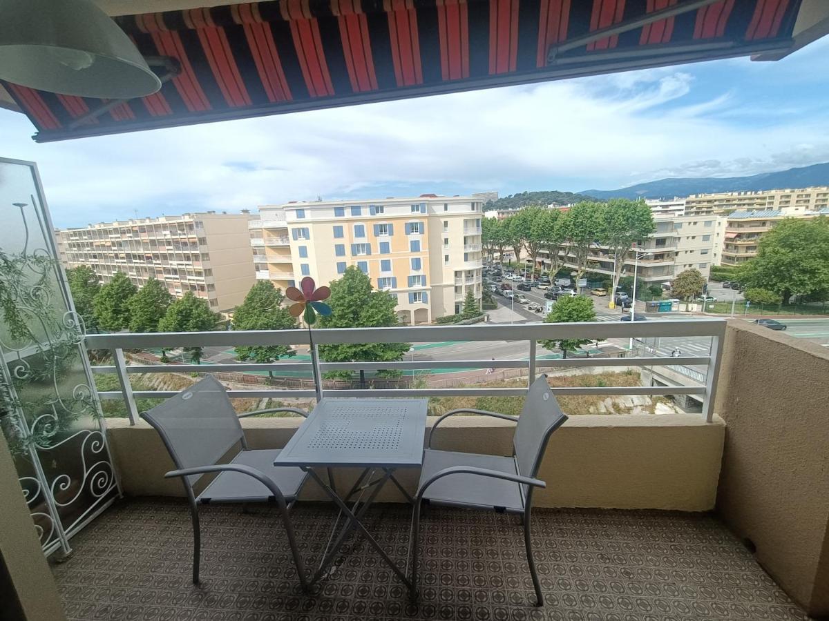 Provencal Lägenhet Cagnes-sur-Mer Exteriör bild